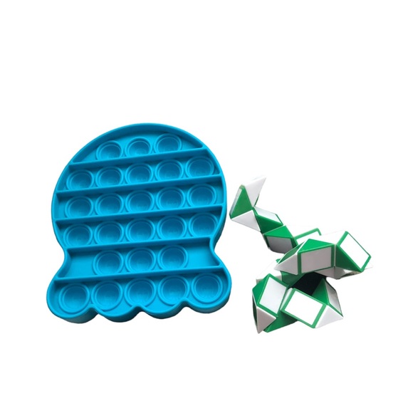 Fidget Toy bundle - Picture 1 of 2